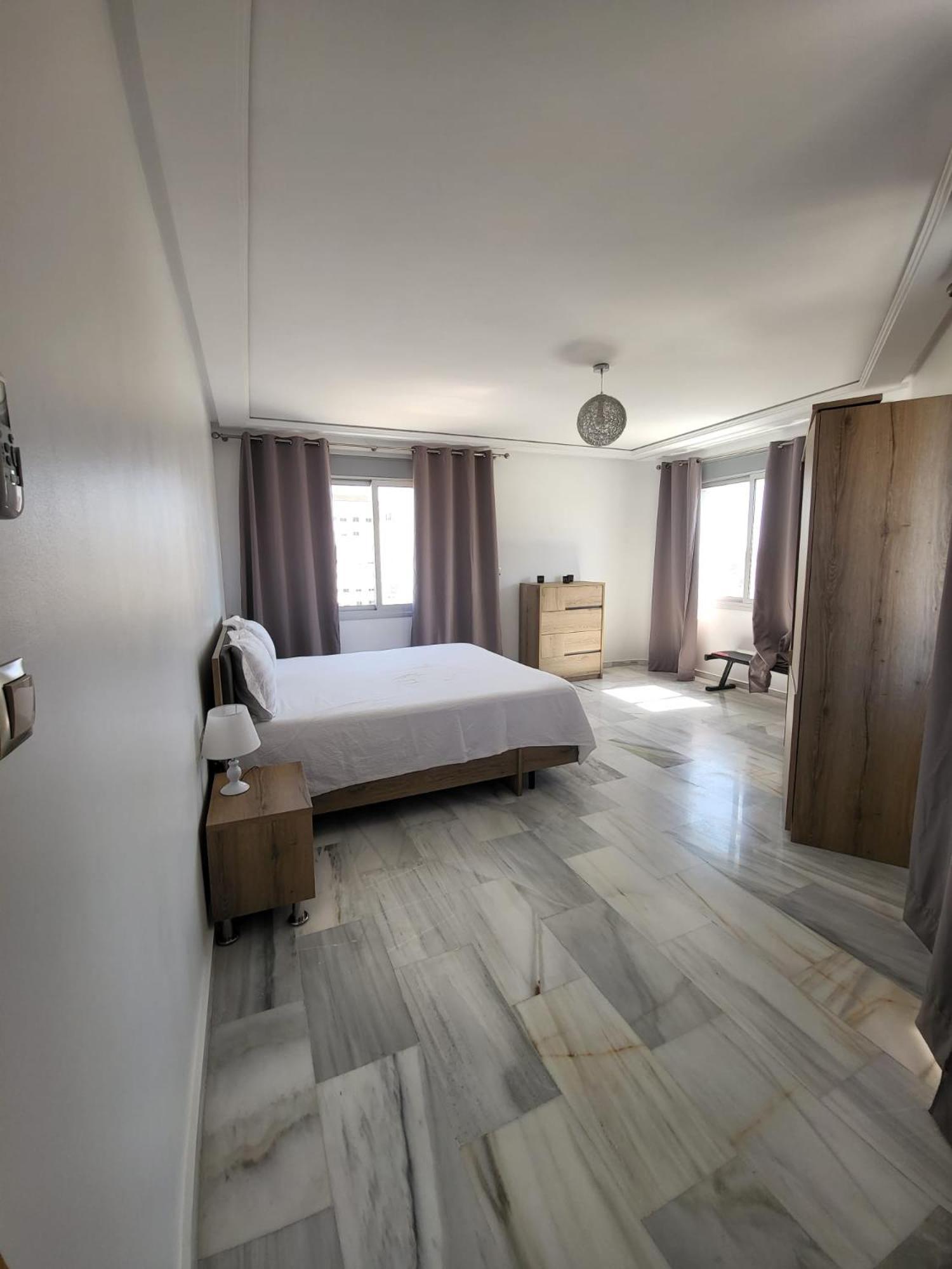 Mont Blanc :Appartement, Vue Sur Mer A 2 Minutes De La Gare. Tanger Eksteriør bilde